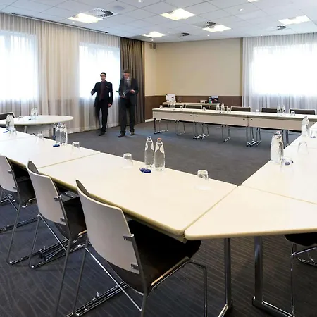 Novotel Centre Hotel 4*