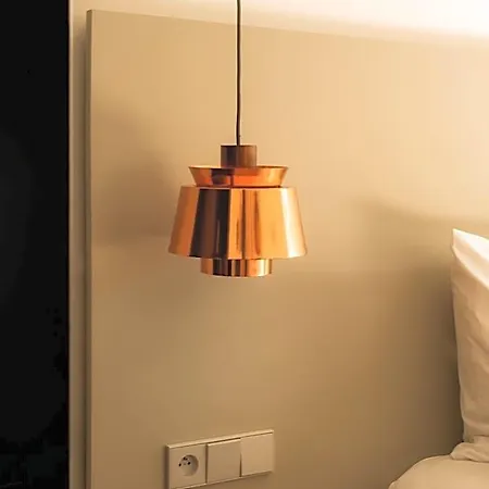 9hotel Sablon 4*