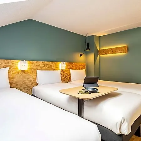 Greet Airport Zaventem Otel 3*