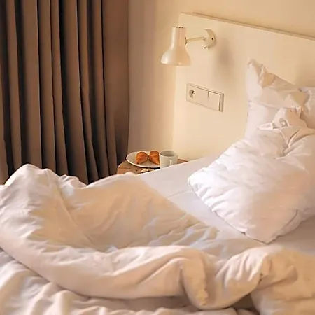 9hotel Hotell 3*