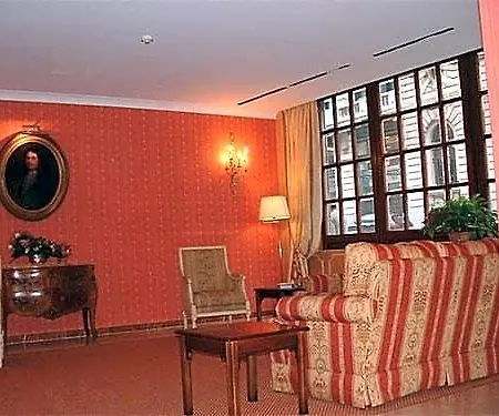 9hotel Hotel
