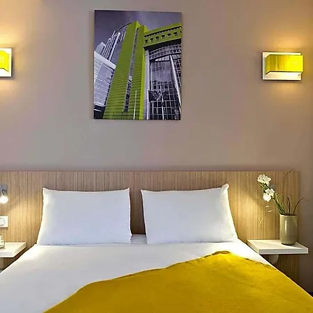 Adagio Access Europe Aparthotel 4*