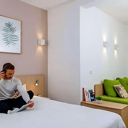 Adagio Access Europe Aparthotel 4*