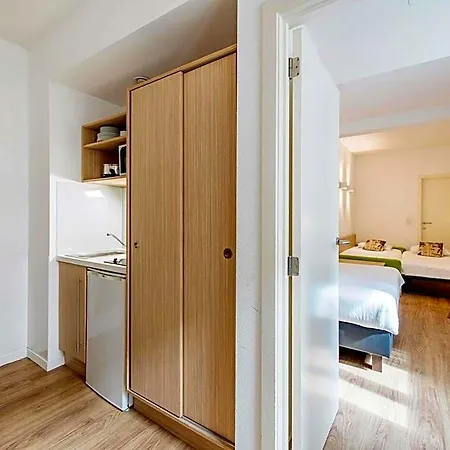 Adagio Access Europe Aparthotel 4*