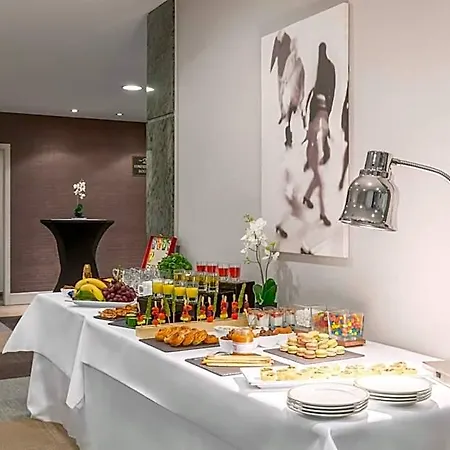Nh Carrefour De L'europe Hotel Brussels