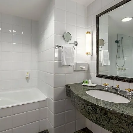 Hotel Nh Carrefour De L'europe Brussels