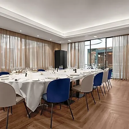 Nh Eu Berlaymont 4* Брюссель