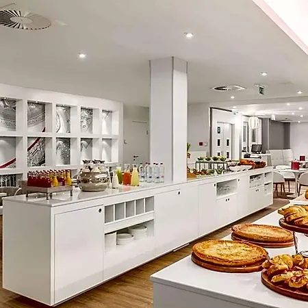 Nh Collection Centre Hotel