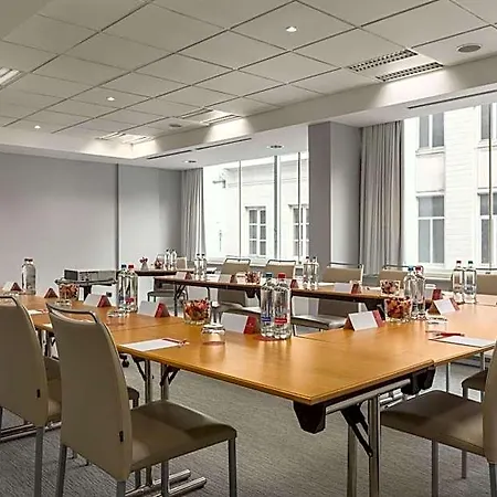 Nh Collection Centre Hotel 4*