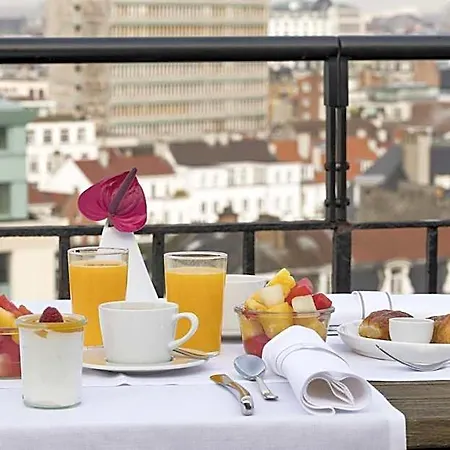Hotel Nh Collection Centre 4*