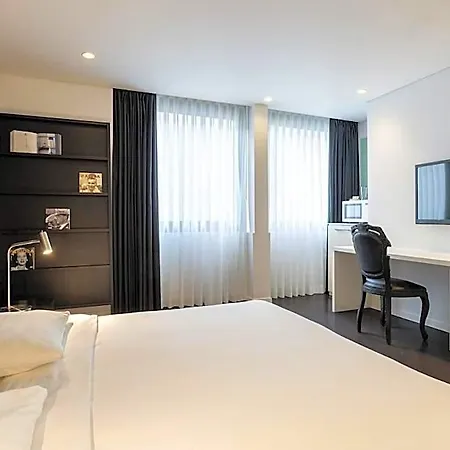 B-aparthotel Regent Aparthotel 4*