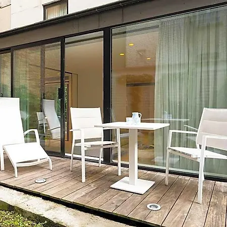 Aparthotel B-aparthotel Regent 4*