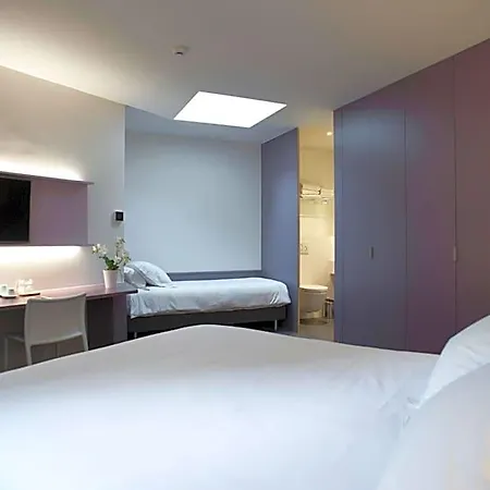 Du Congres Hotel 3*