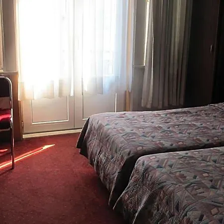 Manhattan Hotel