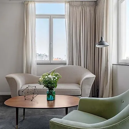 Hotel Numa Lief 4*