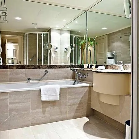 Hotell Le Chatelain