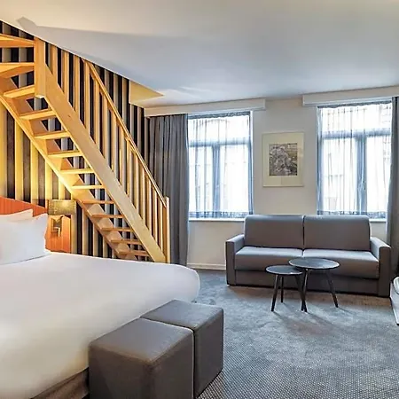 Hotel Aris Grand Place 3*