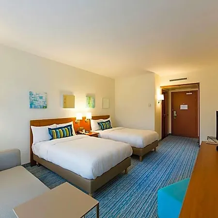 Courtyard By Marriott