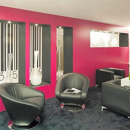 Louise Hotel 3*