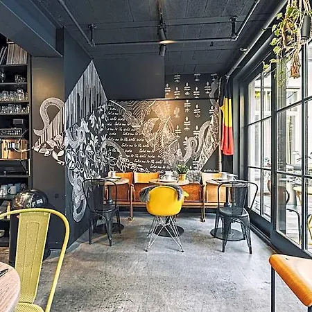 Zoom 4* Bruxelles