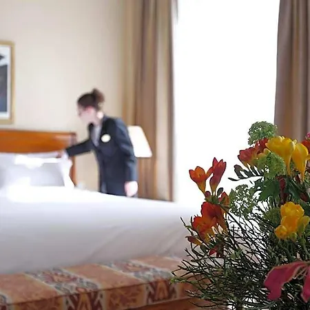 Hotell Le Plaza