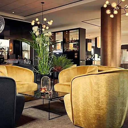 Der Valk Airport