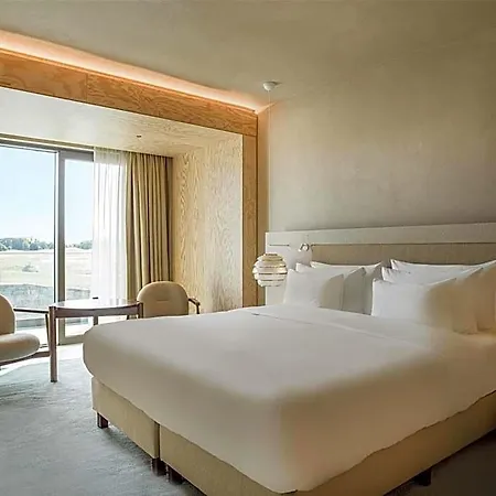Radisson Collection Hotel, The National