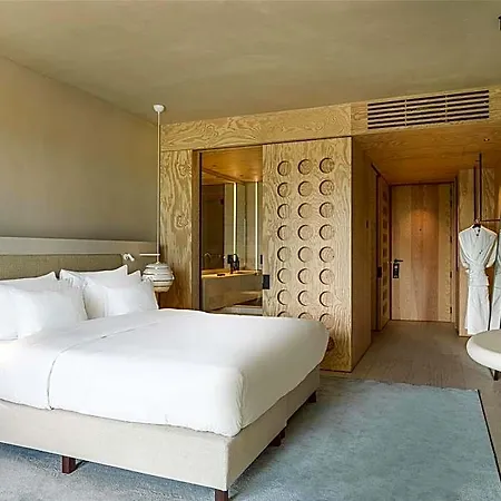 Radisson Collection Hotel, The National Hotel 4*