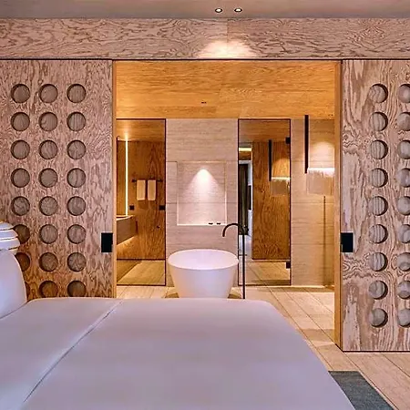 Hotel Radisson Collection Hotel, The National 4*