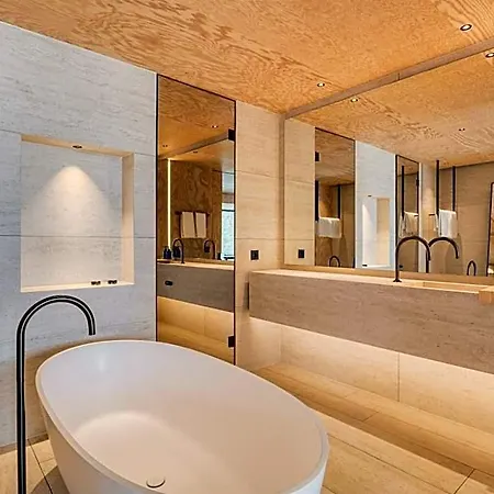 Hotel Radisson Collection Hotel, The National 4*