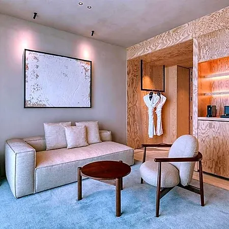 Hotel Radisson Collection Hotel, The National