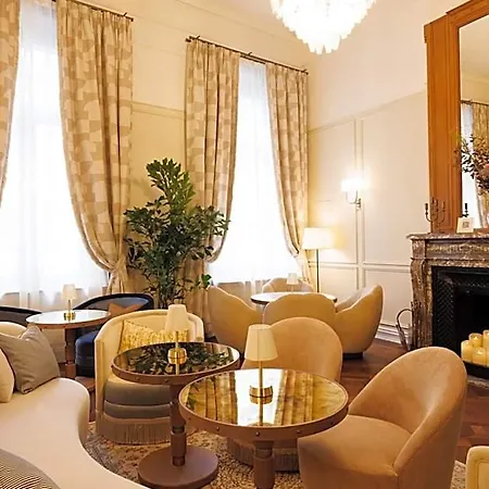 Отель Fleur De 4*