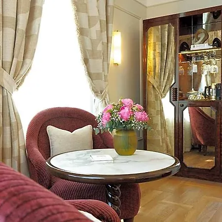 Отель Fleur De Брюссель