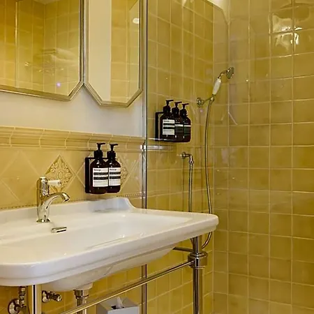 Fleur De 4* Брюссель
