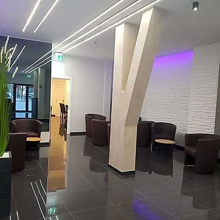 Center Szálloda 2*