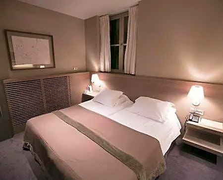 Gravenhof فندق 3*
