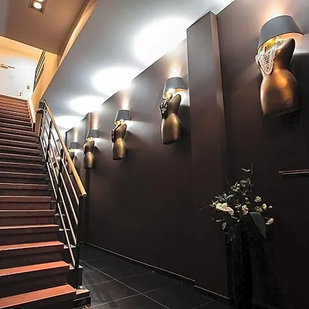 Les Lofts D'artistes فندق 3*