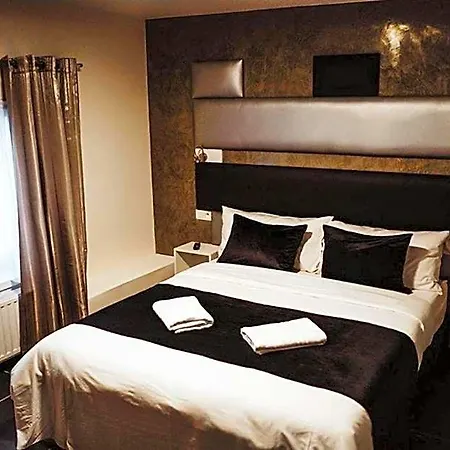 Onyx Expo فندق