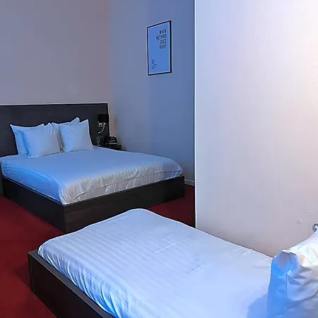 La Bourse Hotel 3*