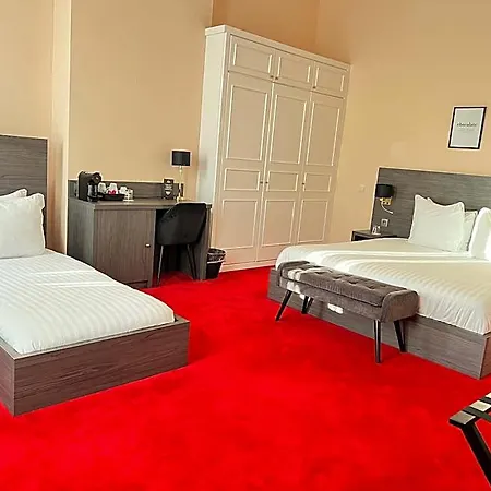 Hotel La Bourse 3*