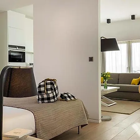 Hotel L-avenue 4*