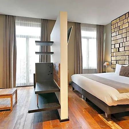 Boutique Saint-géry Hotel 3*