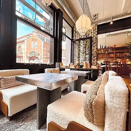 Boutique Saint-géry Hotel