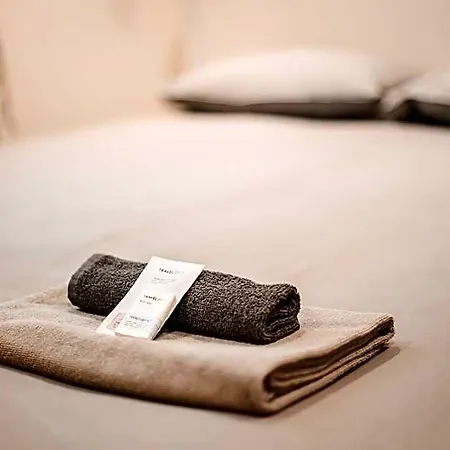 And Cozy In Aparthotel Brüssel