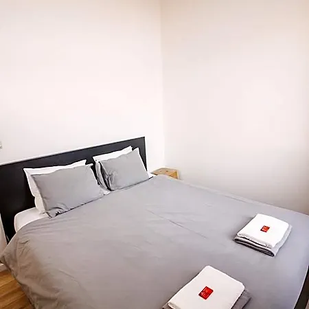 And Cozy In 3*