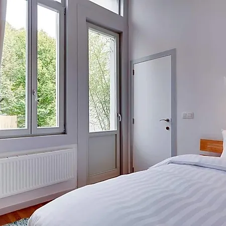 Newton Boutique Residences - Eu Area 4*