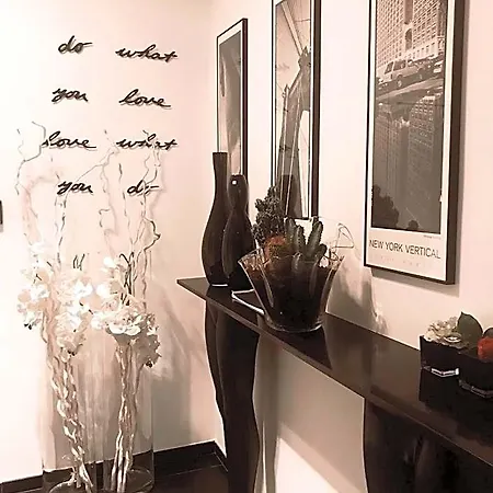 Les Lofts De Styliste Hotel Brussels
