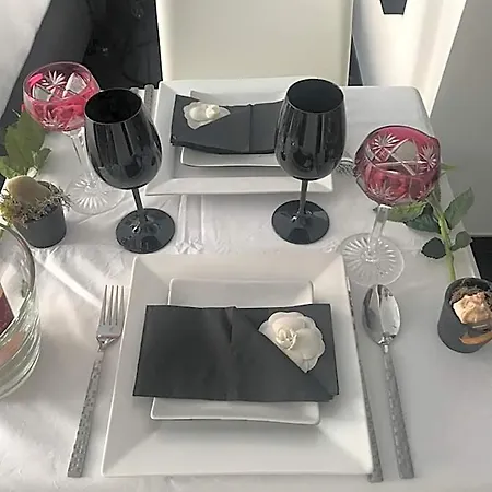 Les Lofts De Styliste Hotel