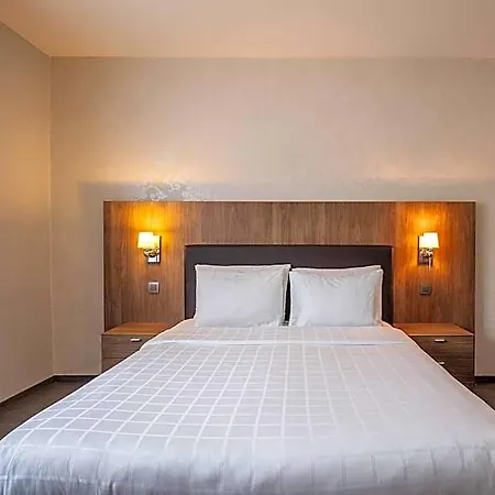 Aparthotel Thon Florence 4*
