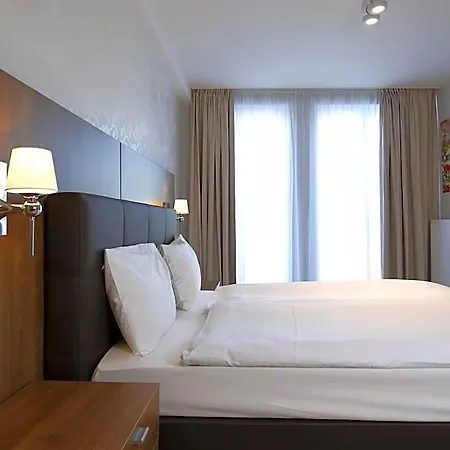 Aparthotel Thon Florence 4*